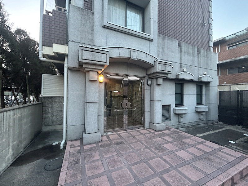 アーバンジャングルプレース174N エントランス