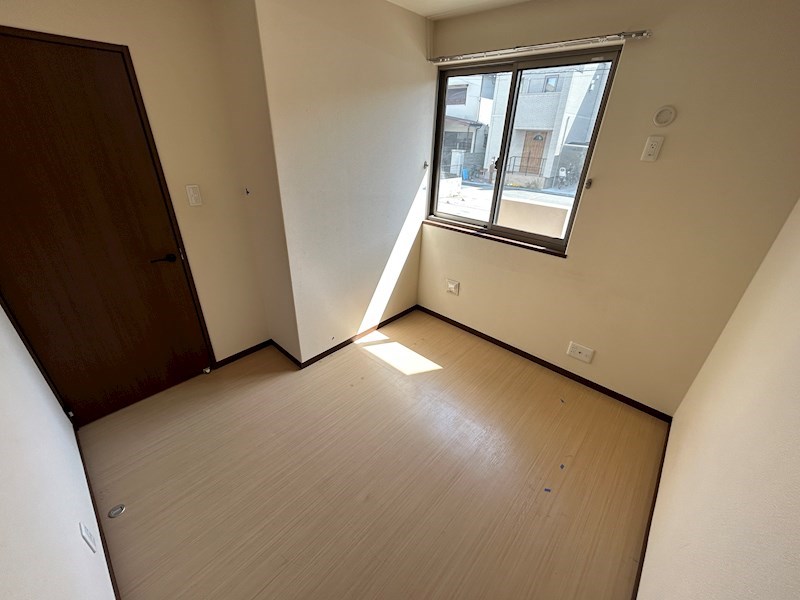 兵庫県西宮市小曽根町２丁目 その他