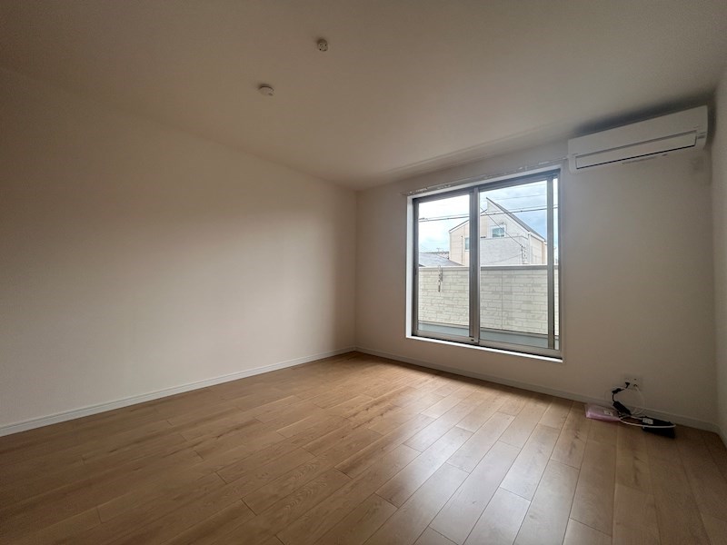 メゾンWO南七松 ベッドルーム