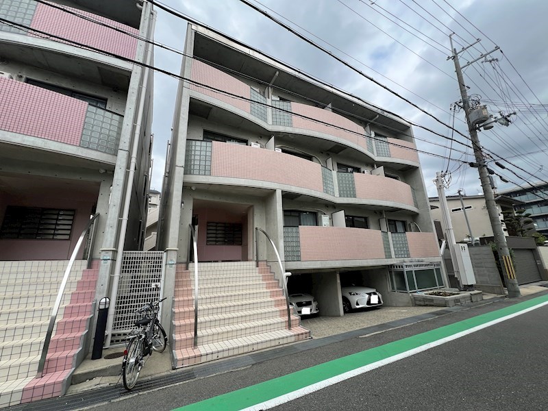エルグランデモンド 外観