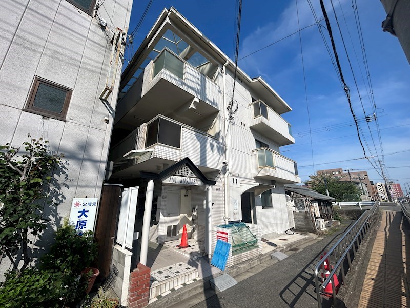 ジョイ甲子園 外観