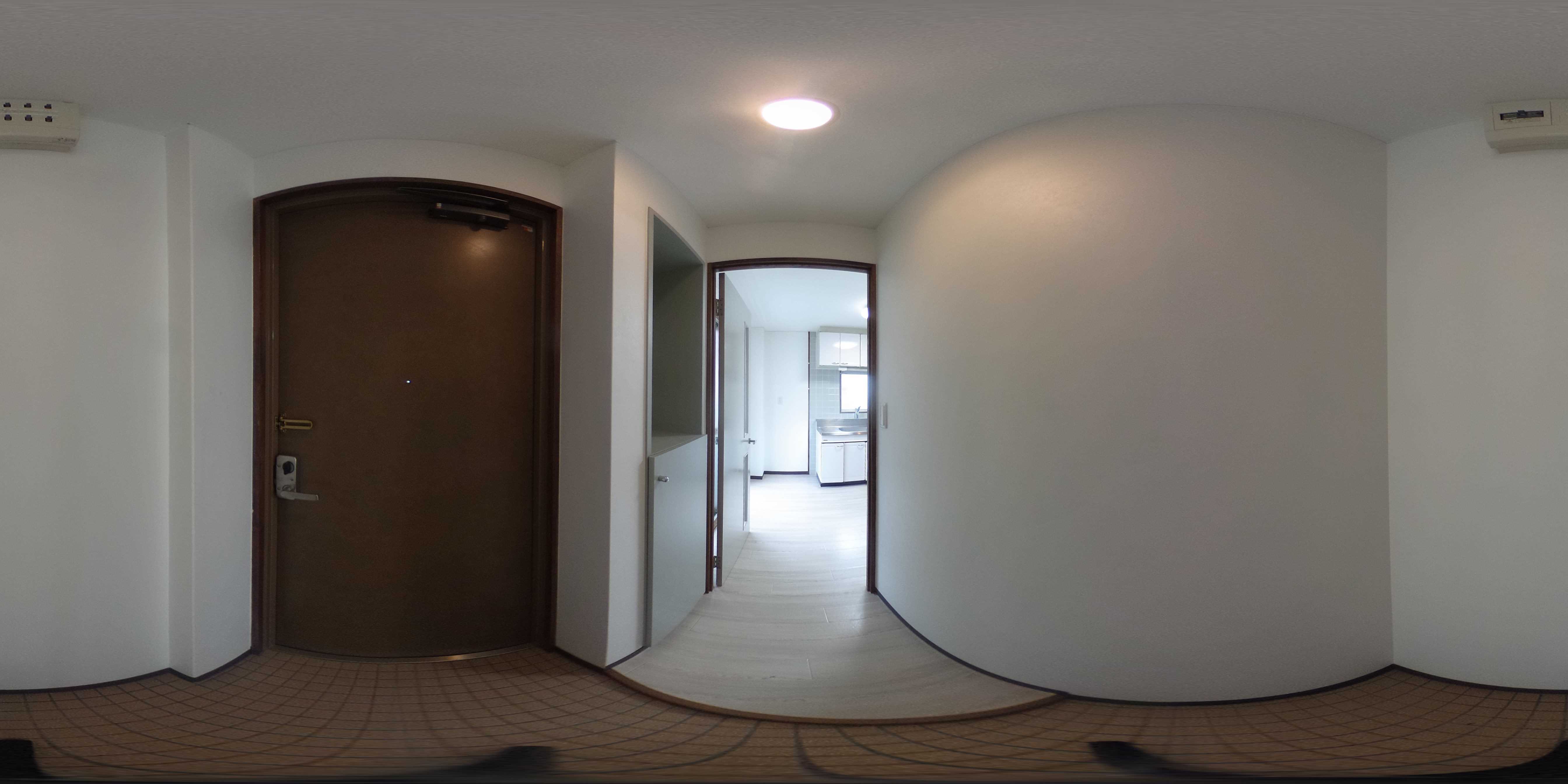 セントラルハイツ国香 玄関