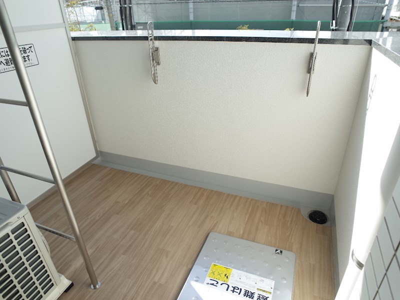 エステムコート神戸グランスタイル ベランダ