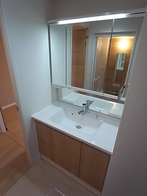 神戸HARBORSIDE 萬利RESIDENCE 洗面所