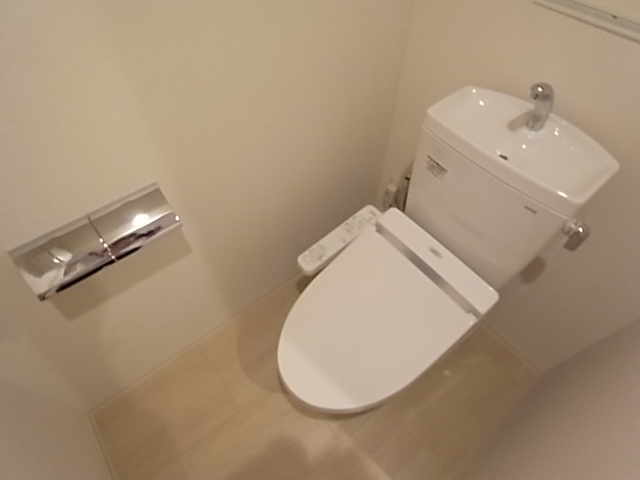 神戸HARBORSIDE 萬利RESIDENCE トイレ