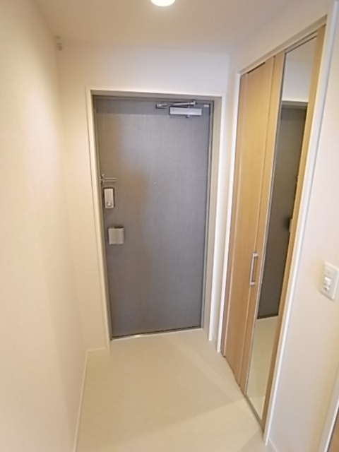 神戸HARBORSIDE 萬利RESIDENCE 玄関