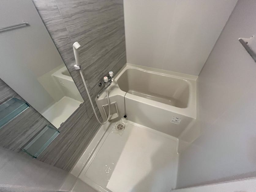 S-RESIDENCE神戸磯上通 風呂画像