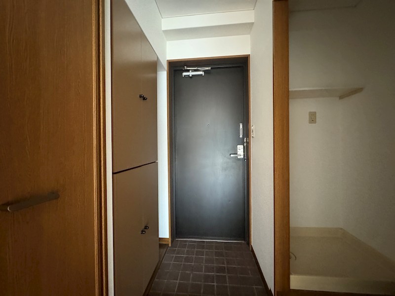 ジュネス神戸 玄関