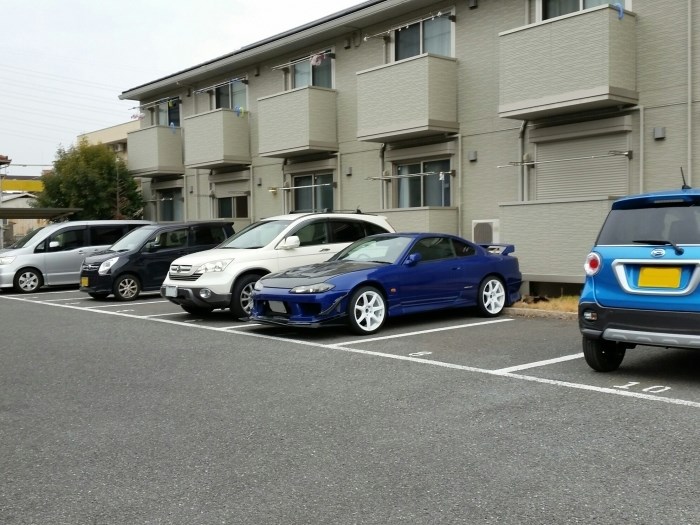クレール A棟 駐車場