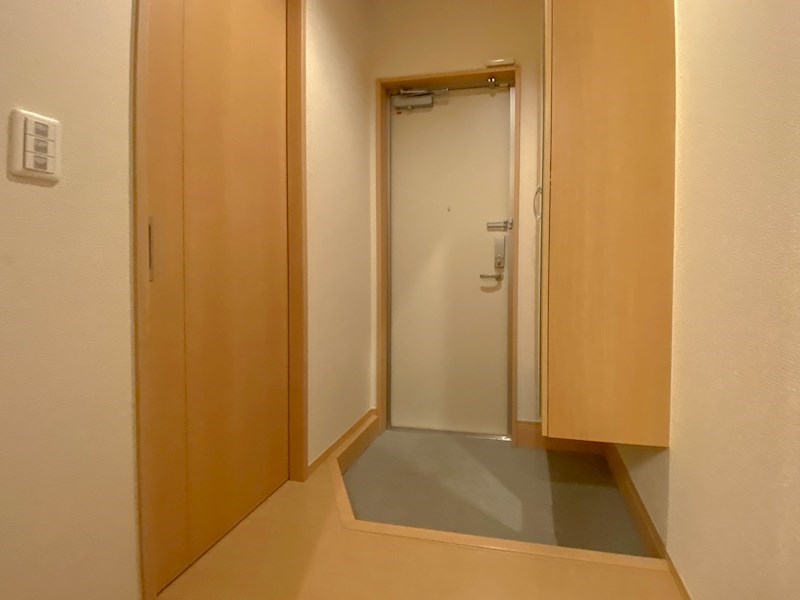 KITANO COLN 玄関