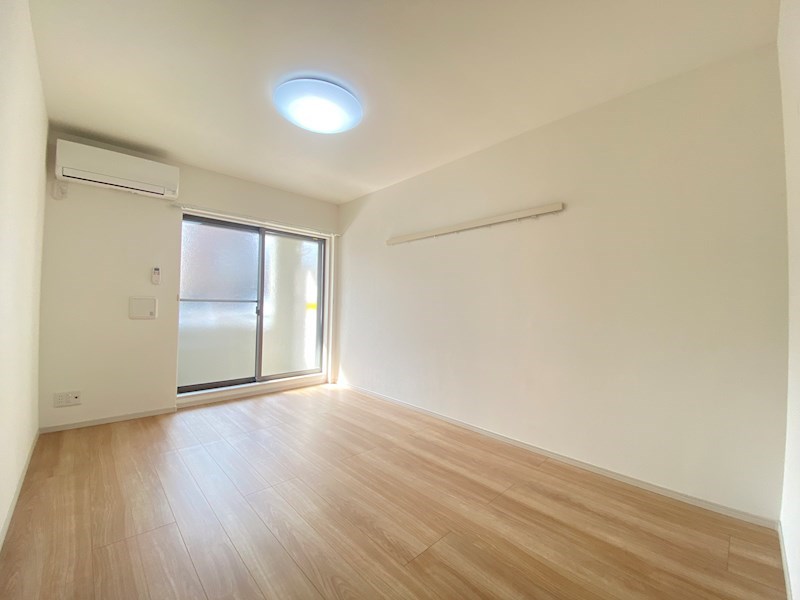 リブリ・OAK 出屋敷 ベッドルーム