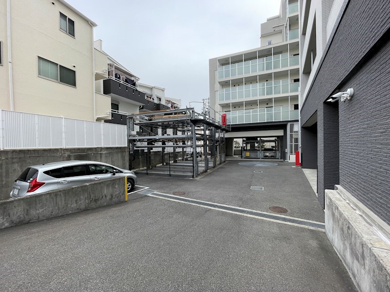アーバネックス神戸六甲 駐車場
