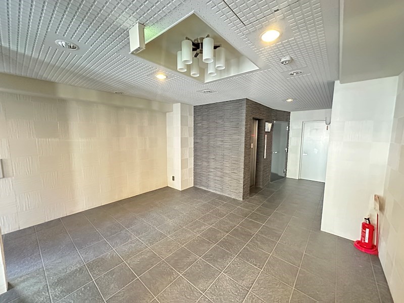WELLBEAR新神戸 ロビー