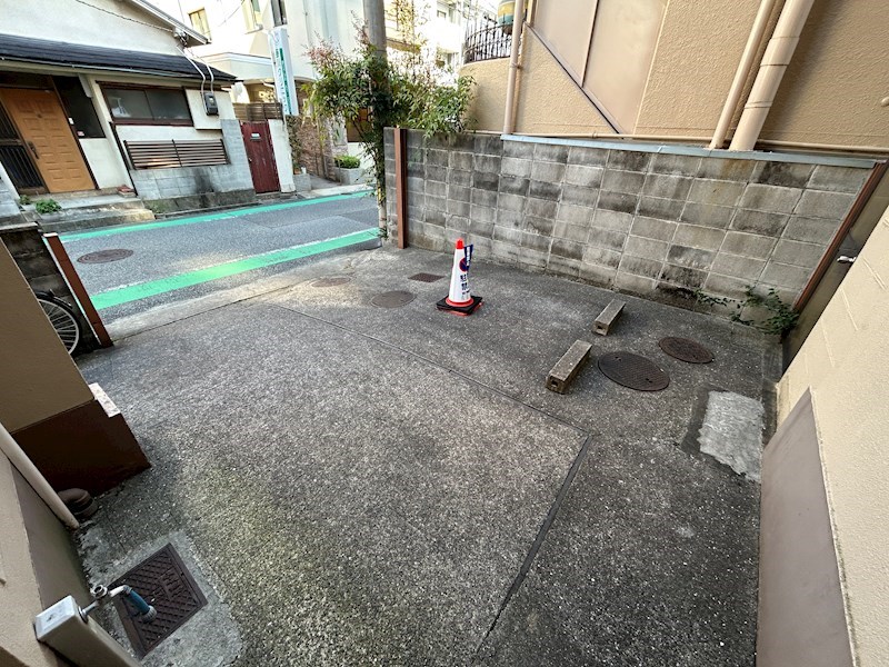 青葉ハイツ 駐車場