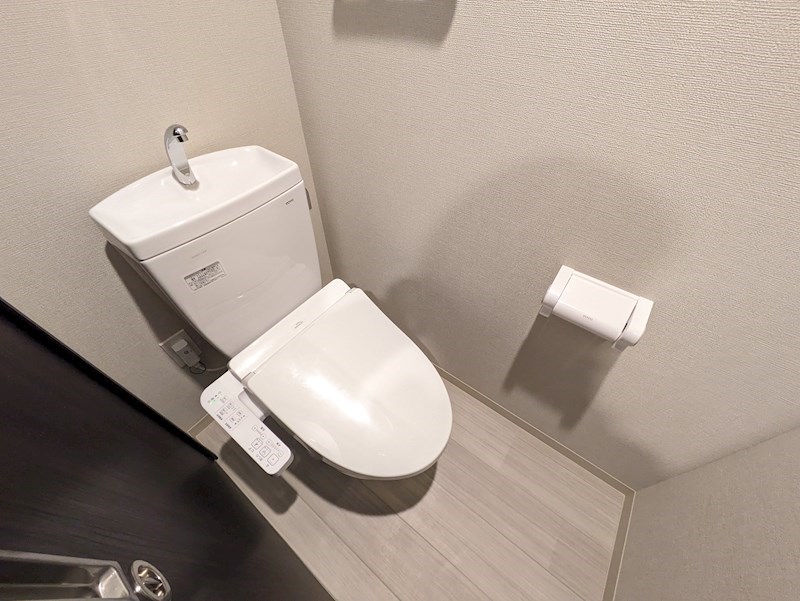 フォーリアライズ昭和南通1 トイレ
