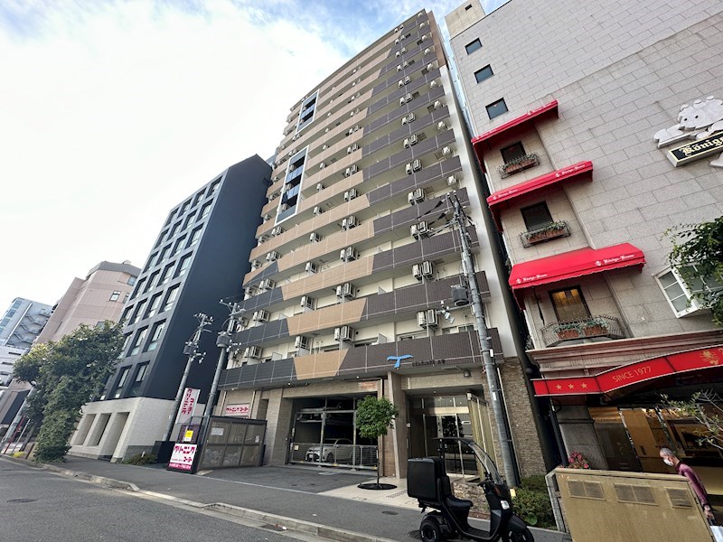 SERENITE三宮 外観