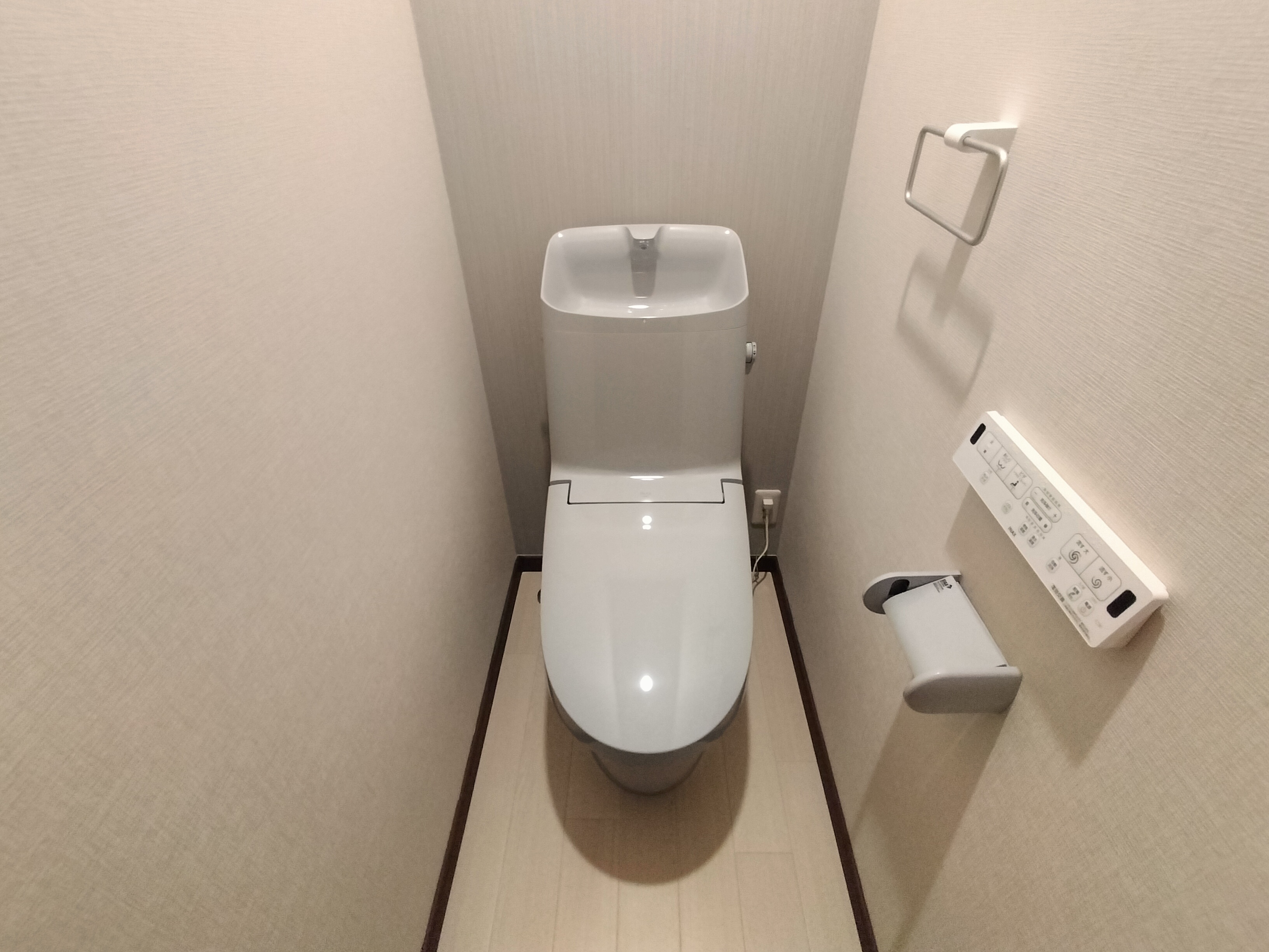 杭瀬南新町2丁目アパート トイレ