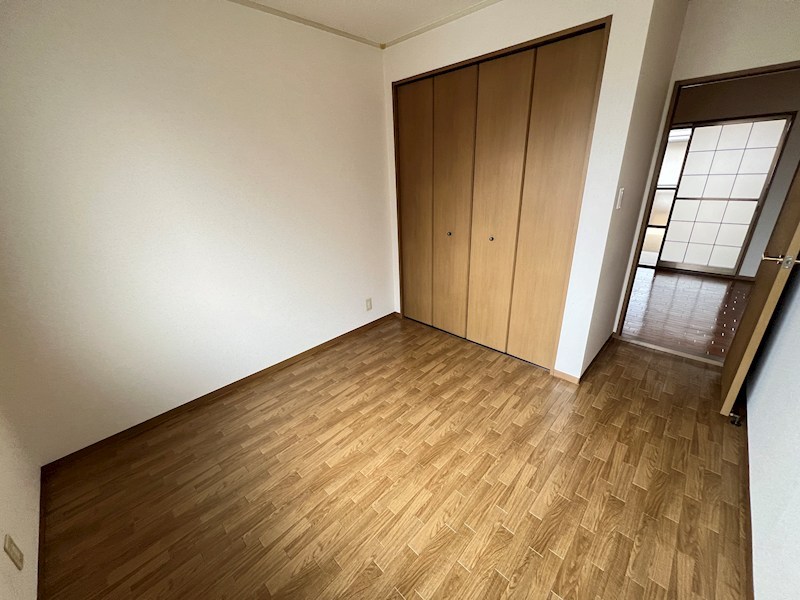 ウイング西宮 ベッドルーム