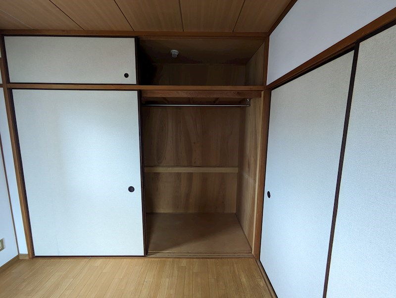 エスポワールコナカビル 収納