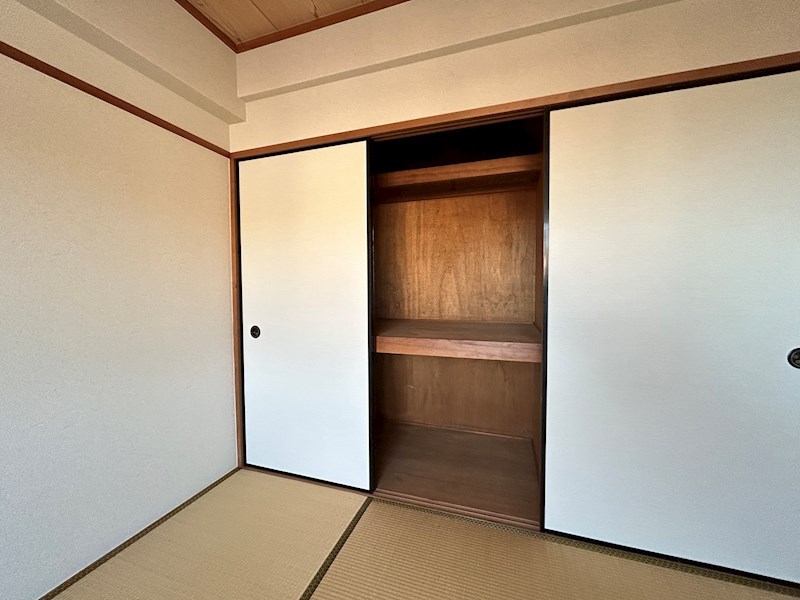 リバーサイド甲陽園 収納