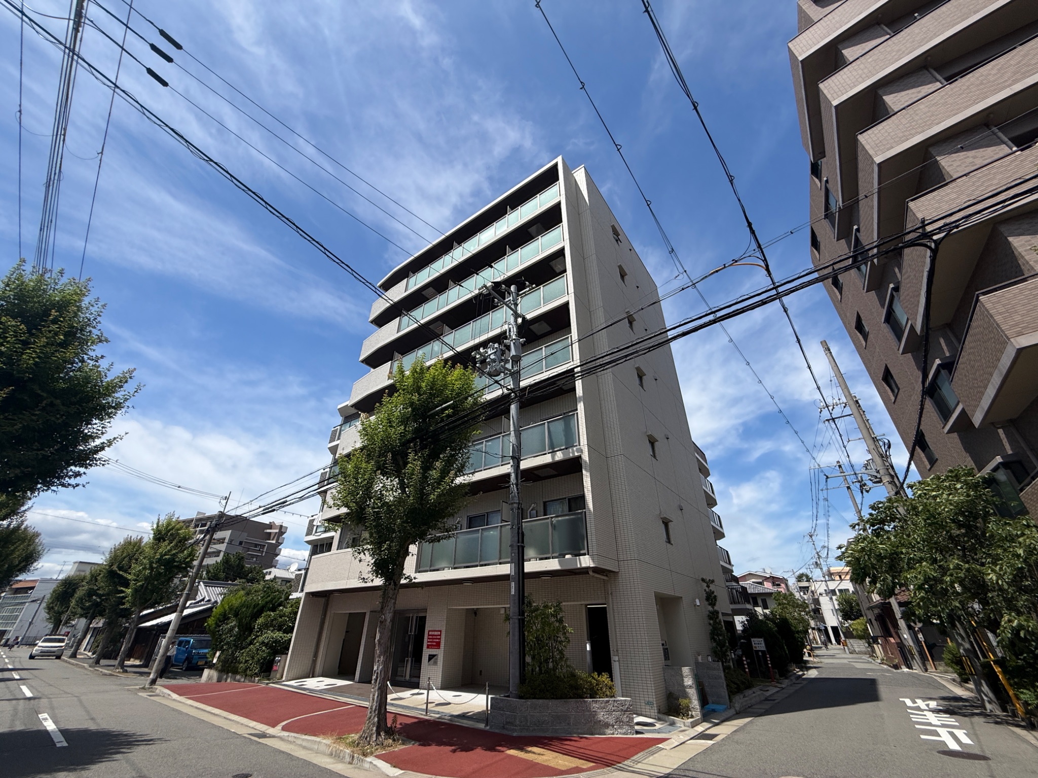 THE RESIDENCE N 外観