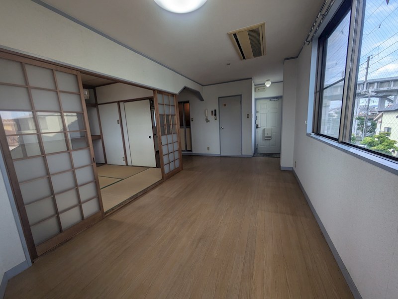 こすもす館 リビング