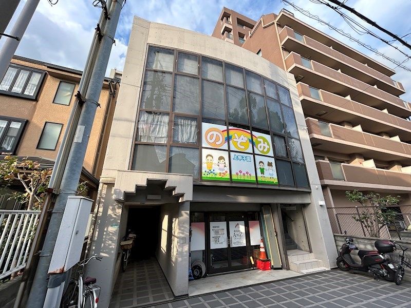 ヴィヴァンデ上甲子園 外観