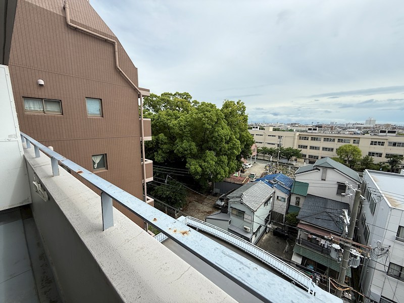 ヴィヴァンデ上甲子園 ベランダ