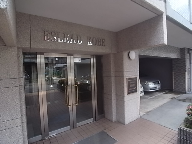 エスリード神戸 エントランス