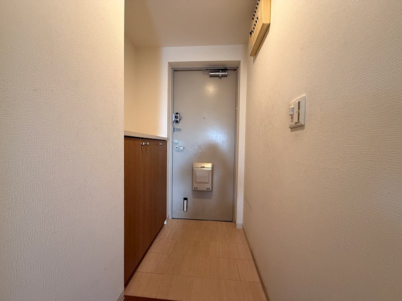 ケーフィル塚口 玄関