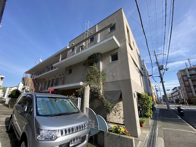 アートンヒュース 外観
