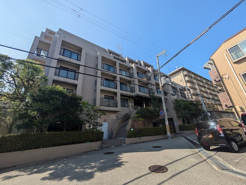 ロイヤル苦楽園 外観