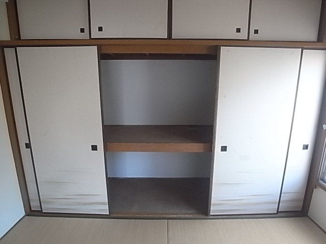 サニー神戸マンション 収納