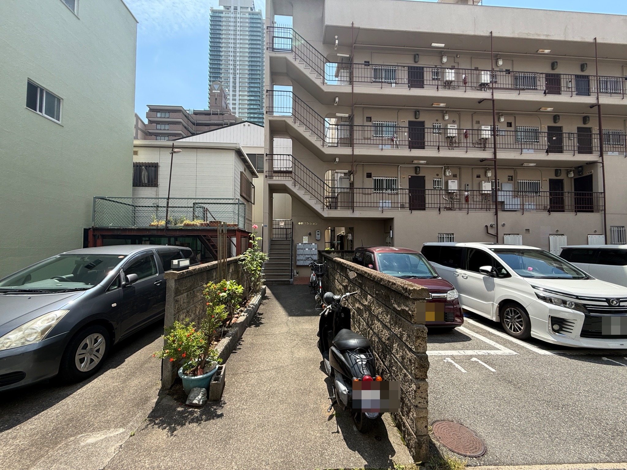 中野マンション エントランス