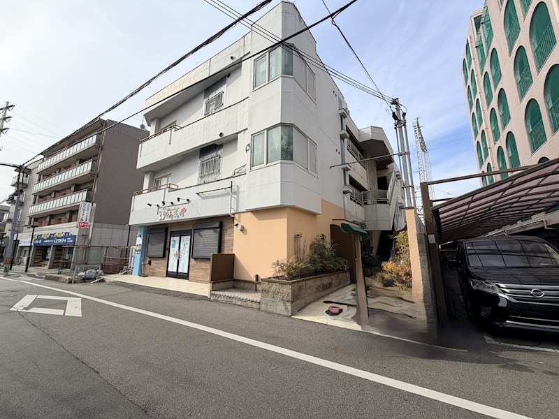 モンド・ベルピア 外観