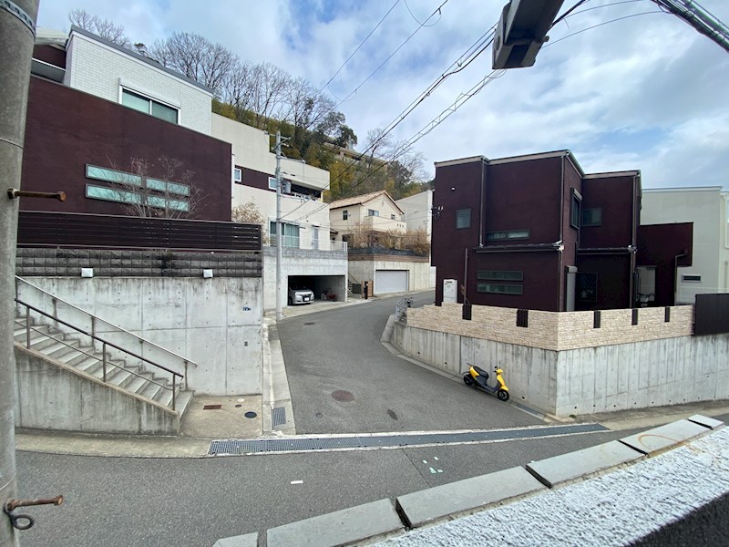 クリフサイド西岡本 眺望