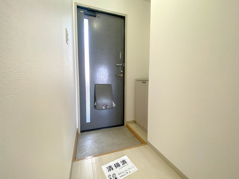 MKハイツ 玄関