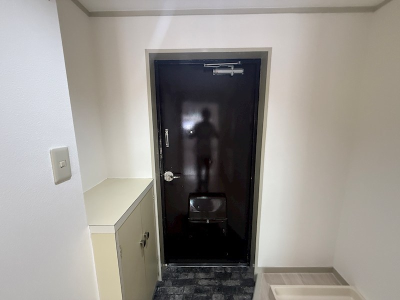 ライフイン芦屋壱番館 玄関
