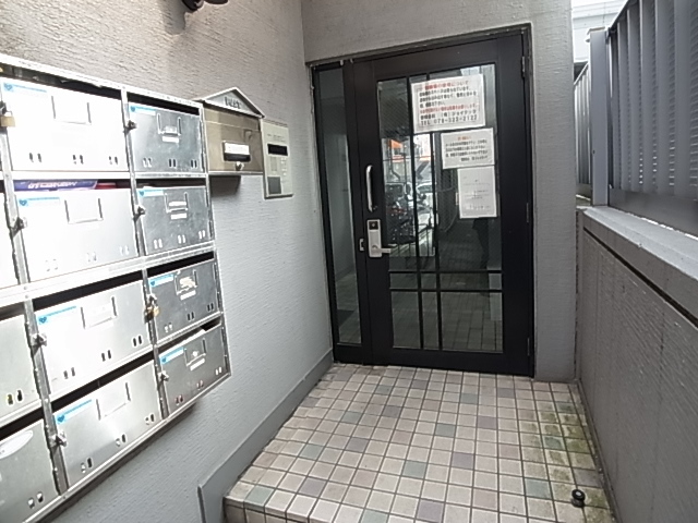 兵庫県神戸市東灘区青木５丁目 エントランス