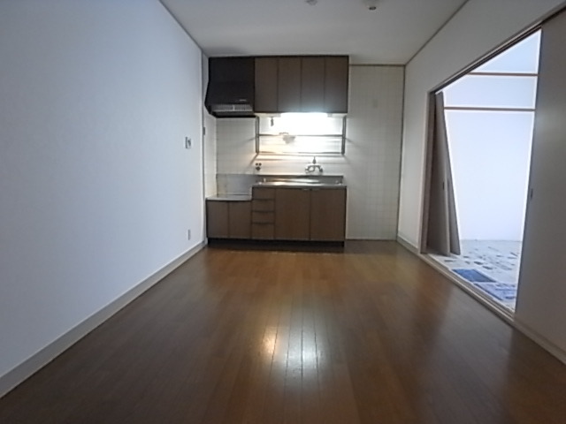ロイヤルコート芦屋三条 リビング