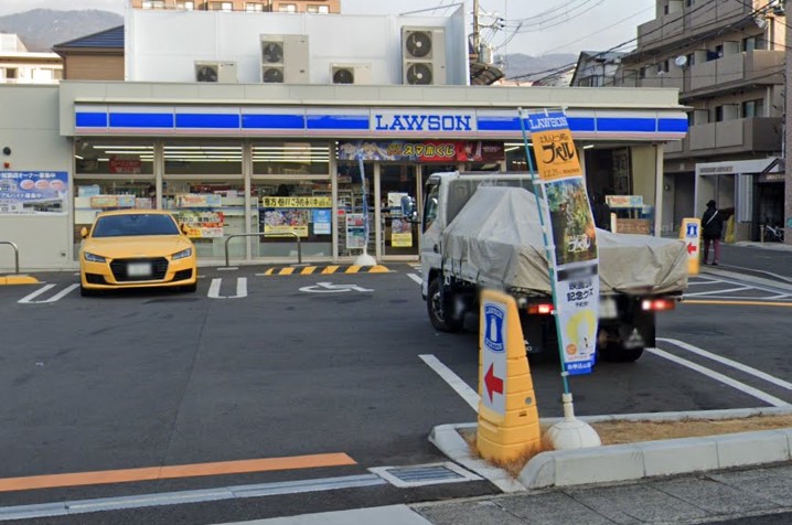 兵庫県神戸市東灘区深江本町１丁目 コンビニ