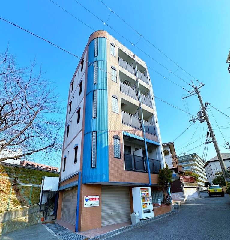 アムール親王塚 外観