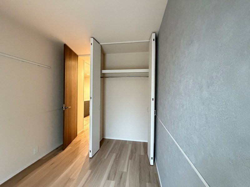 URBAN RISM COURT 西宮北口 収納
