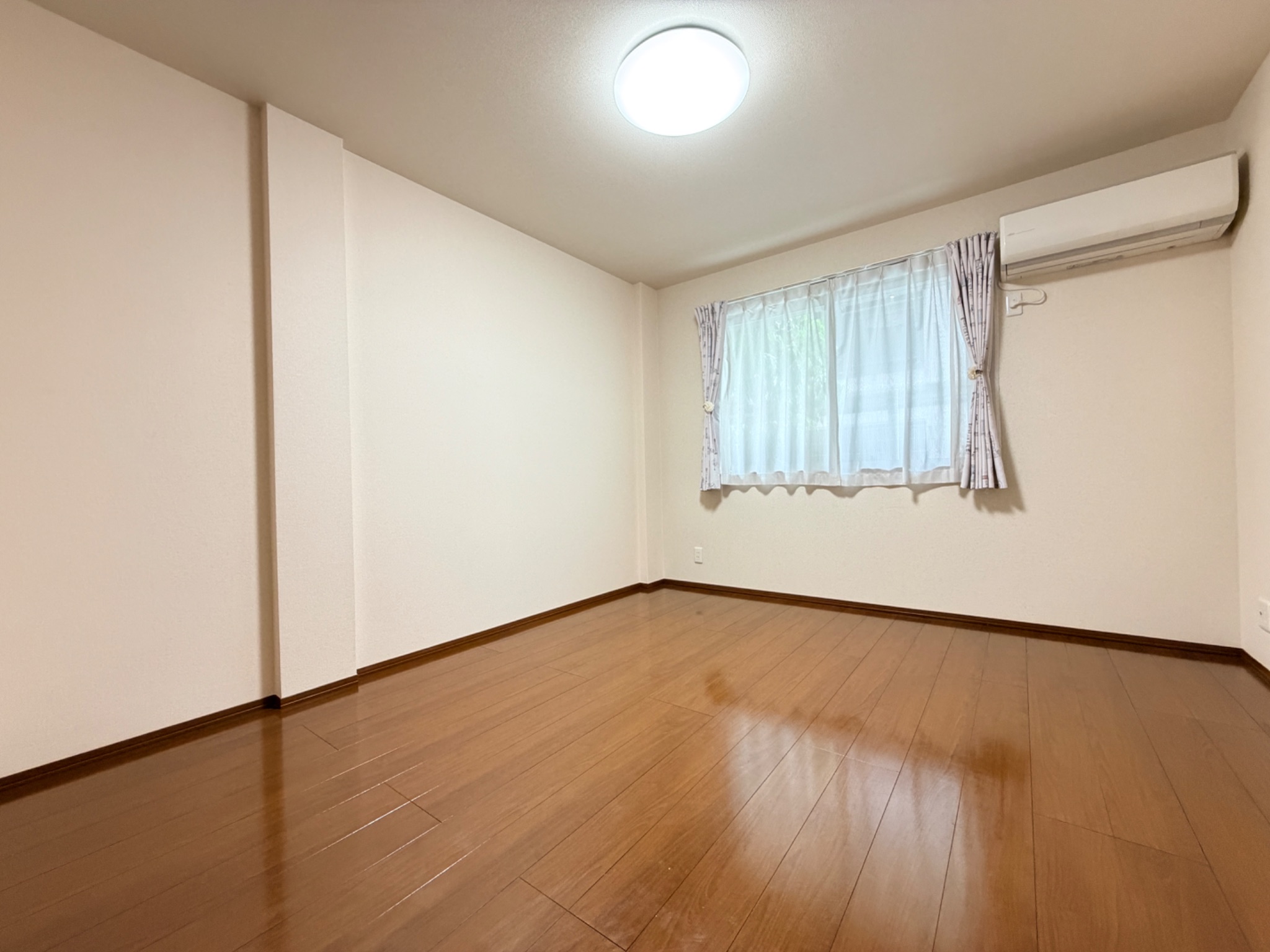 YUSEI　RESIDENCE　甲子園 ベッドルーム