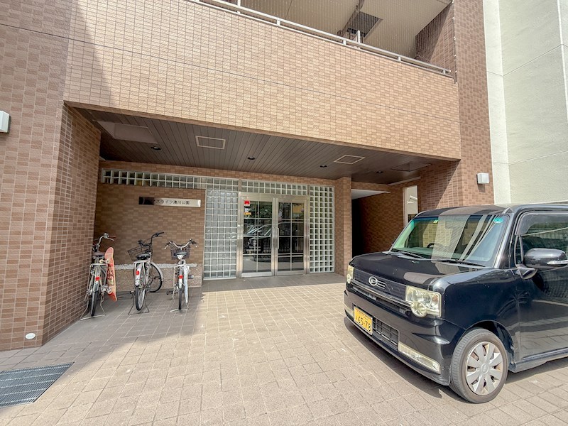 アスライフ湊川公園 エントランス