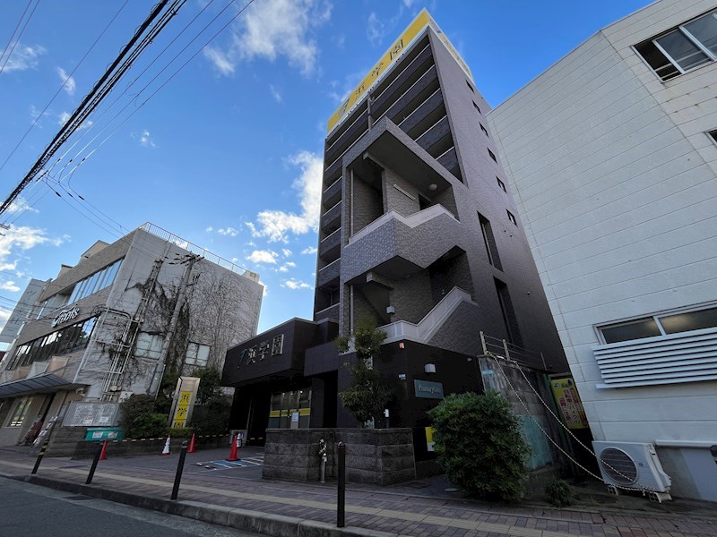 西宮北口プライマリーワン 外観