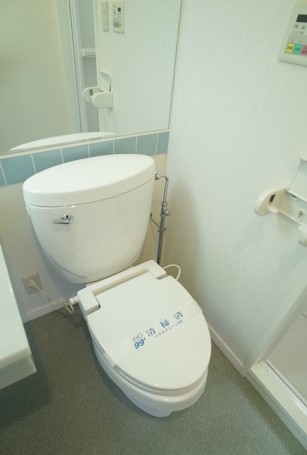 兵庫県西宮市高松町 トイレ