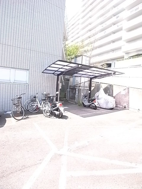 サンビルダー朝霧 その他