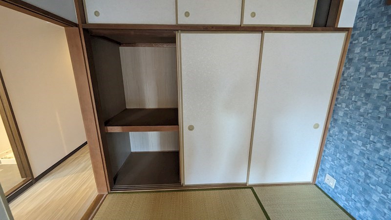 グレース門戸荘 収納