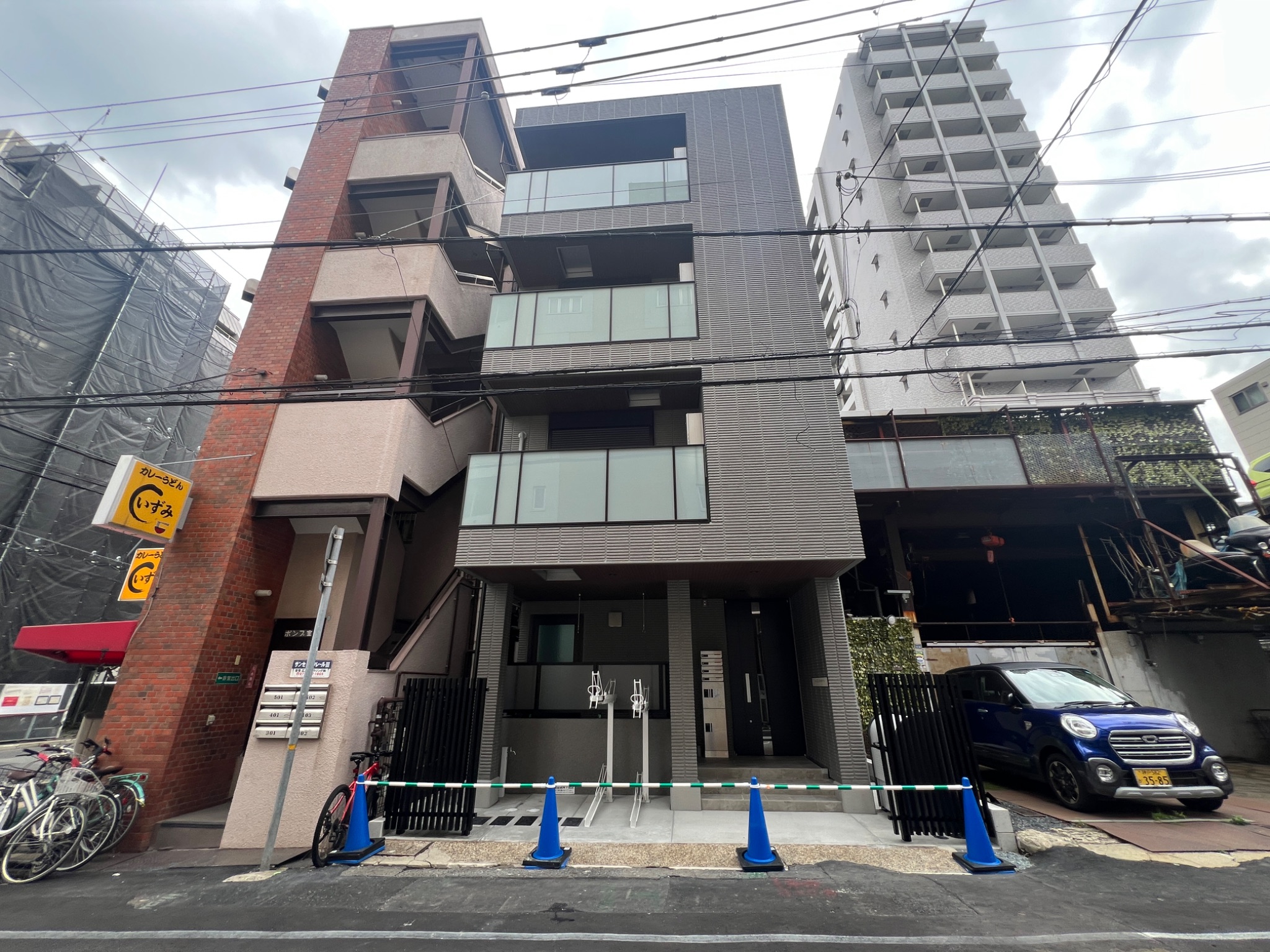 アミュレット三宮 外観